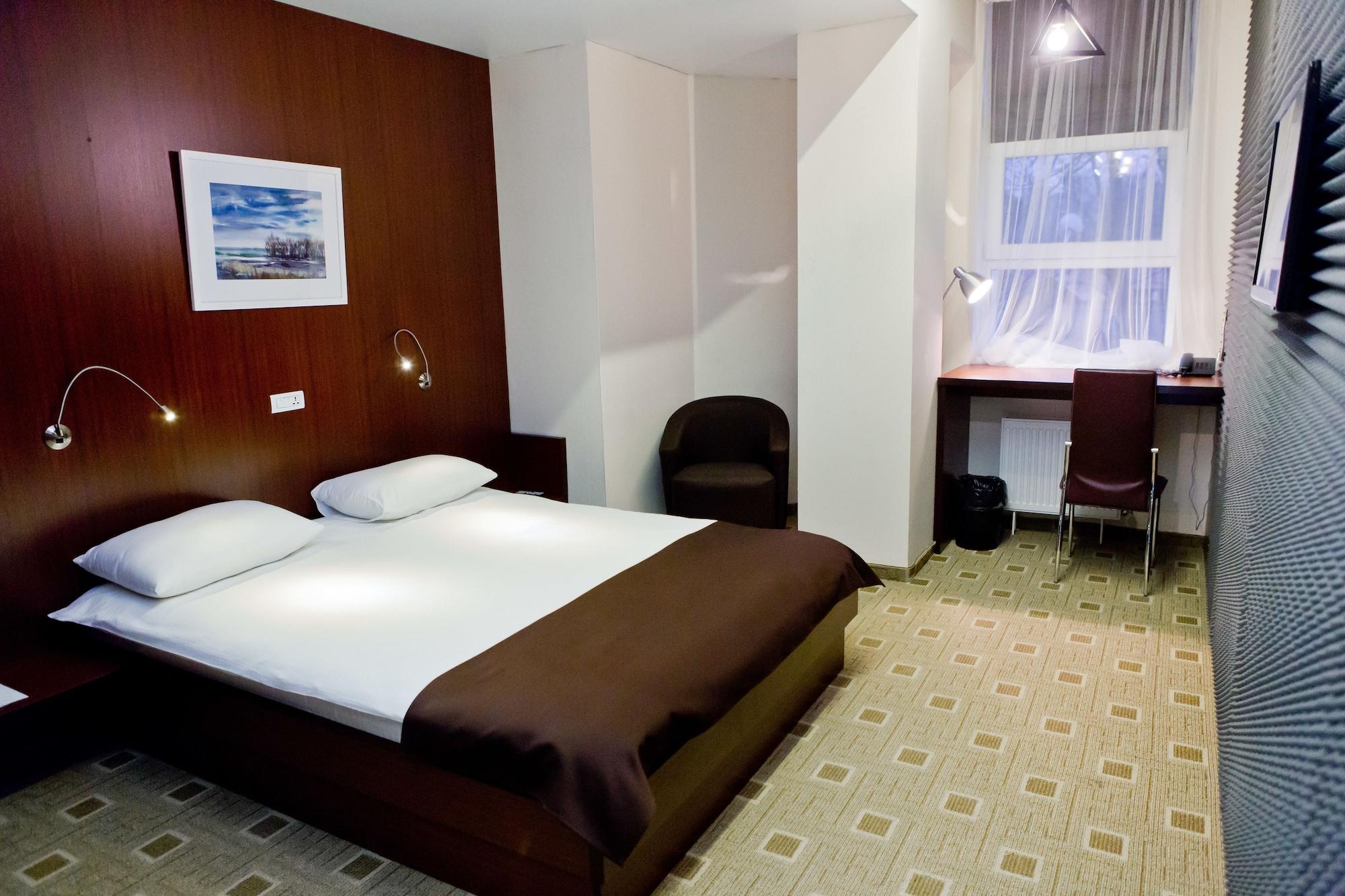 Hotel Olsi Chişinǎu Buitenkant foto