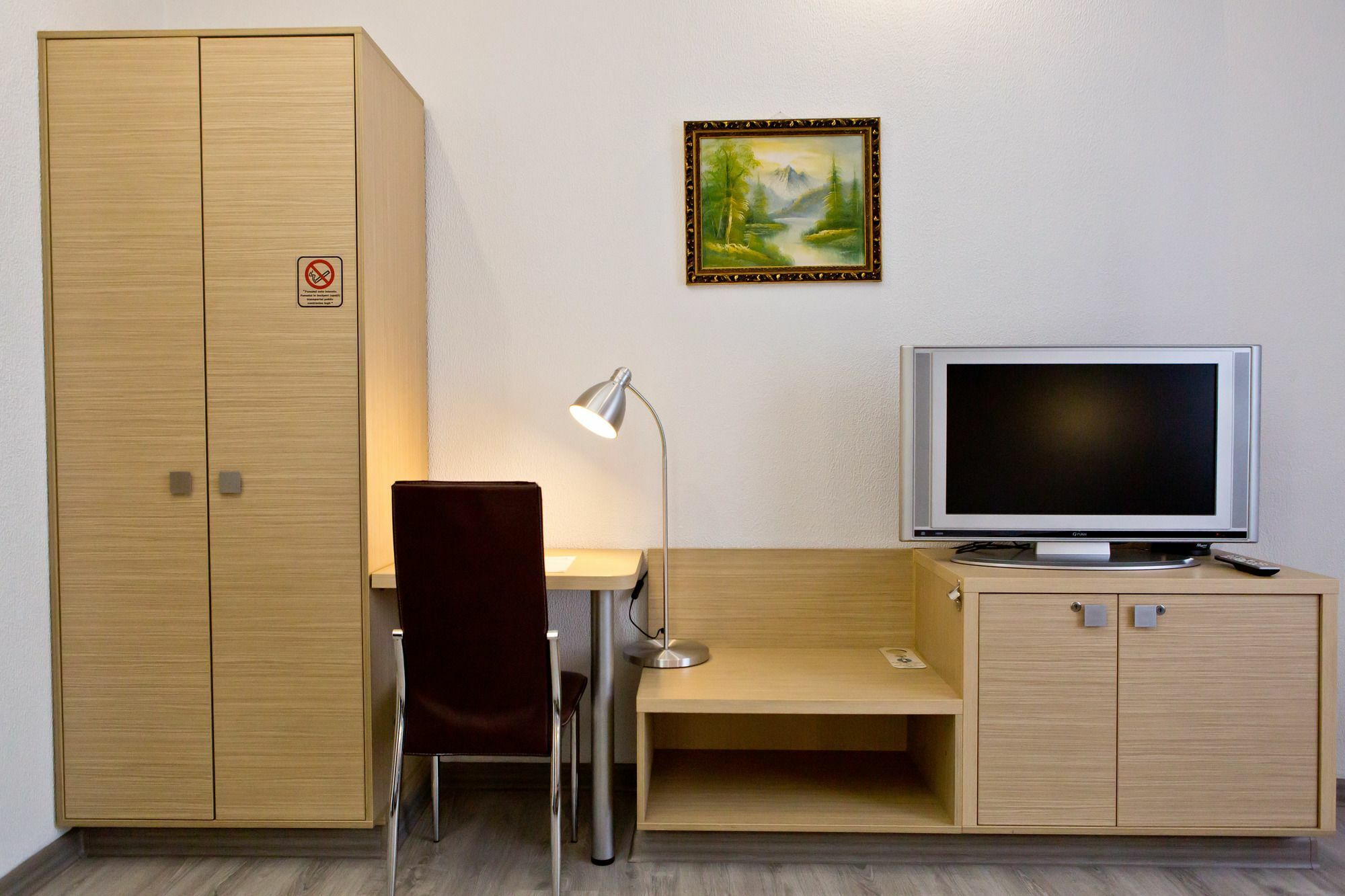 Hotel Olsi Chişinǎu Buitenkant foto